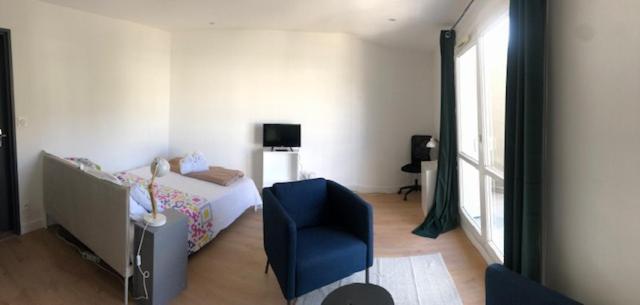 Rond Point Studio Cosy Et Central Avec Balcon 생테티엔 외부 사진